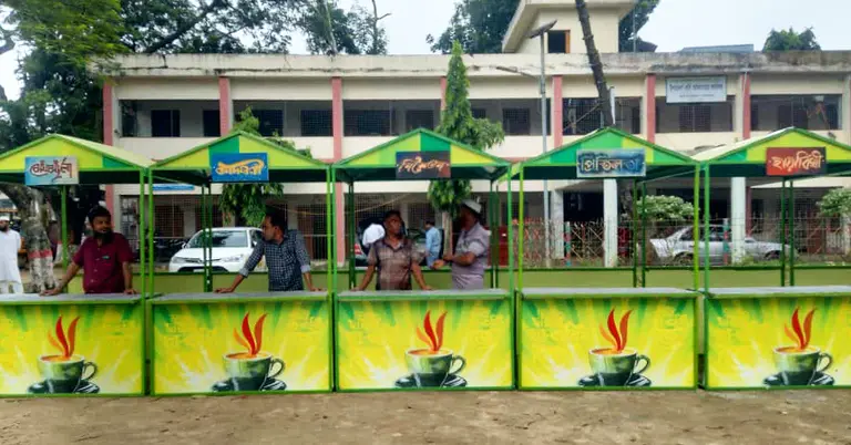 ব্যবসায়ীদের জন্য দৃষ্টিনন্দন স্টিলের টি-স্টল